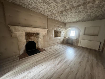 Maison - 230 m² - 5 pièces