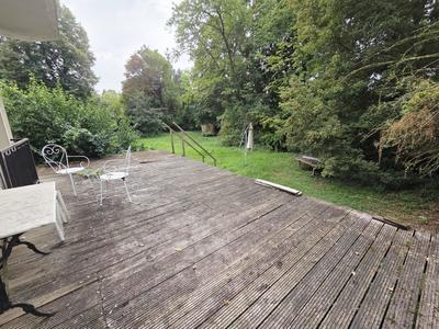 Maison - 247 m² - 7 pièces