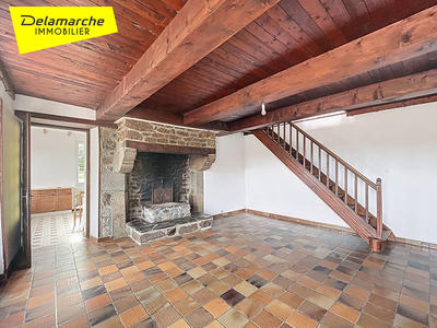 Maison - 93 m² - 6 pièces