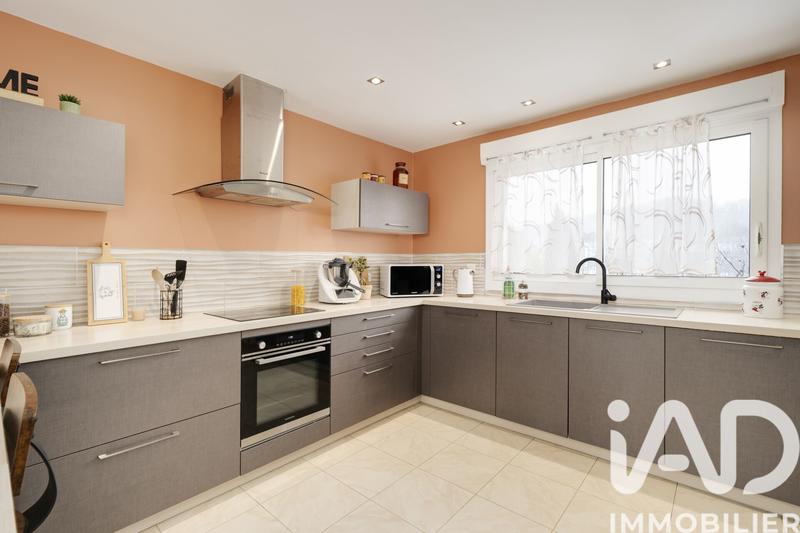 Maison - 168 m² - 7 pièces