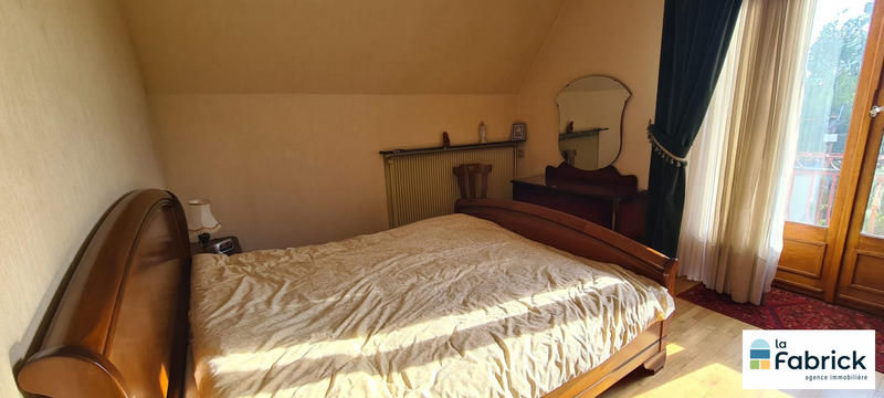 Maison - 159 m² - 6 pièces