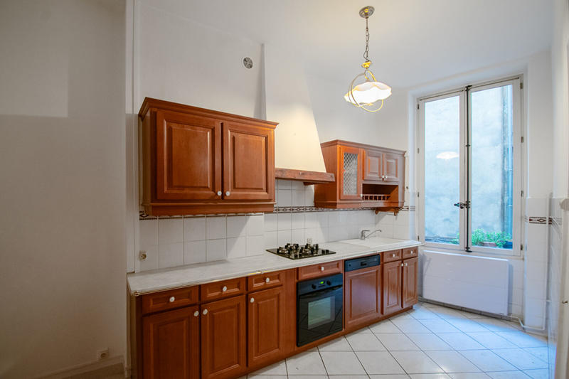 Appartement - 75 m² - 3 pièces