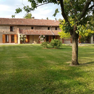 Domaine Lagrange - Salle de réception &amp; Gîte