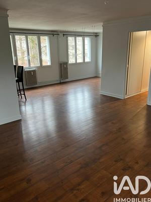 Appartement - 92 m² - 3 pièces