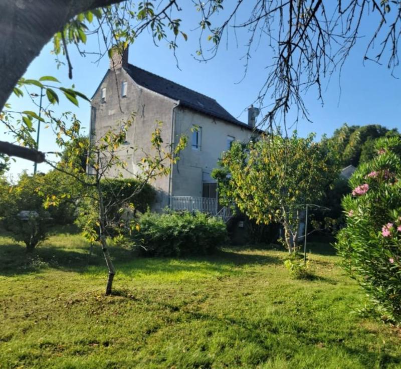 Maison - 195 m² - 10 pièces