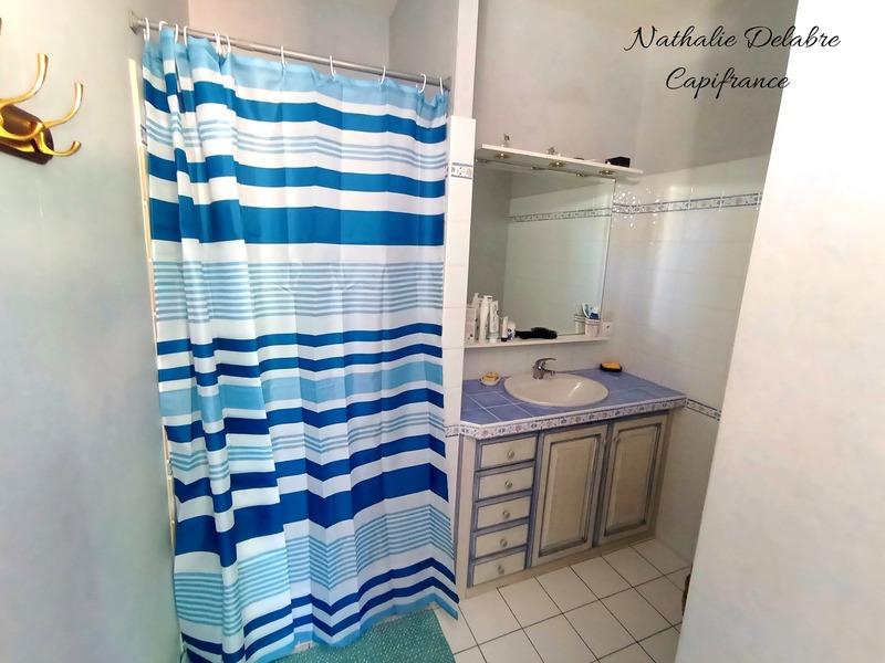 Maison - 166 m² - 8 pièces