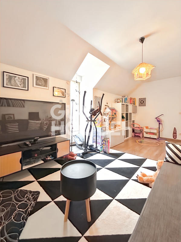 Maison - 160 m² - 7 pièces