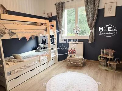 Maison - 98 m² - 5 pièces