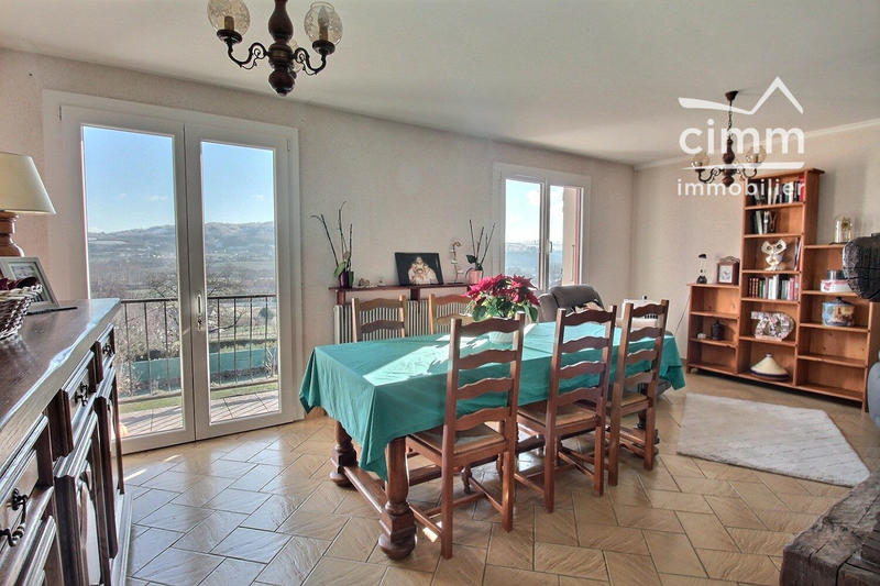 Maison - 164 m² - 6 pièces