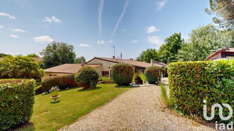 Maison - 216 m² - 6 pièces