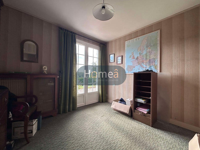 Maison - 137 m² - 7 pièces