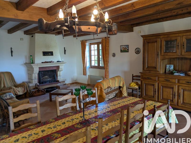 Maison - 175 m² - 6 pièces