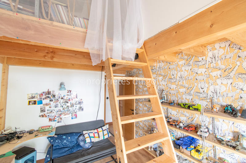 Maison - 169 m² - 6 pièces