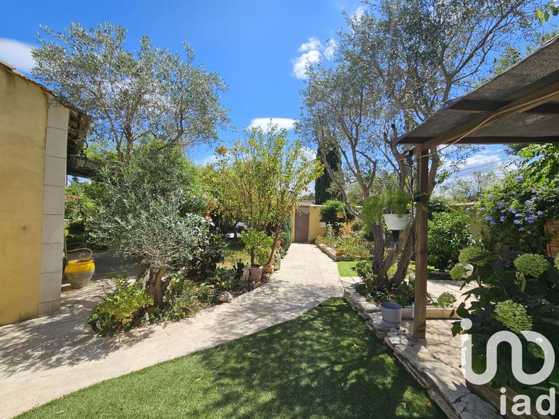 Maison - 200 m² - 6 pièces