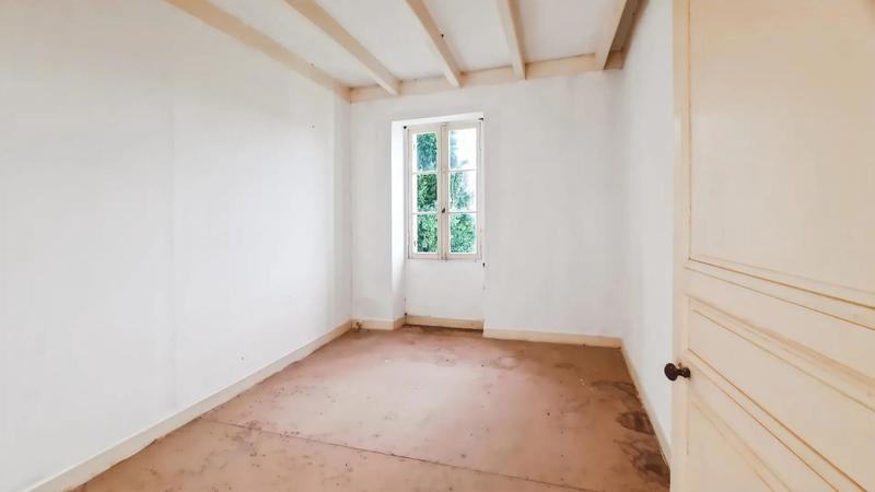 Maison de maîtres - 140 m² - 8 pièces