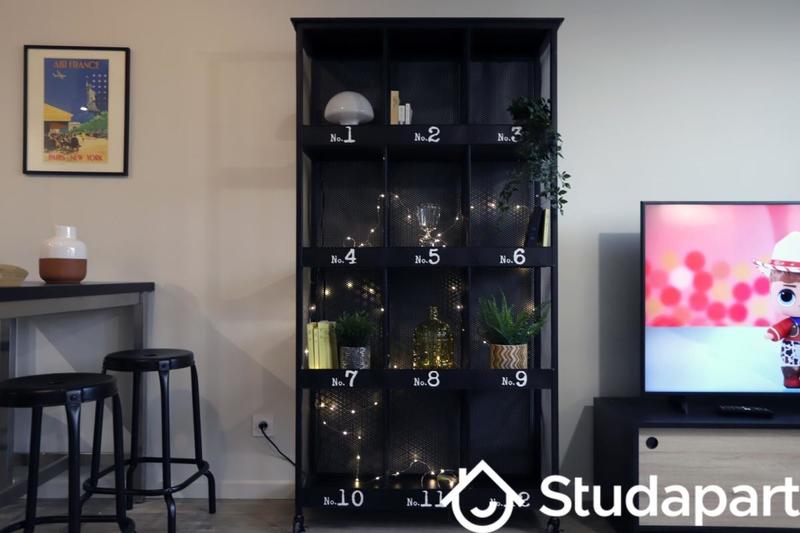 Chambre - 11 m² - 1 pièce