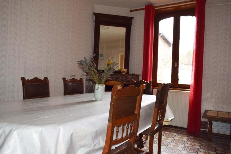 Maison - 140 m² - 8 pièces