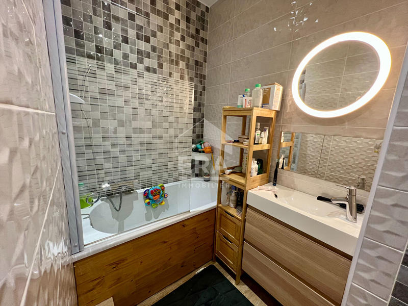 Maison - 112 m² - 4 pièces