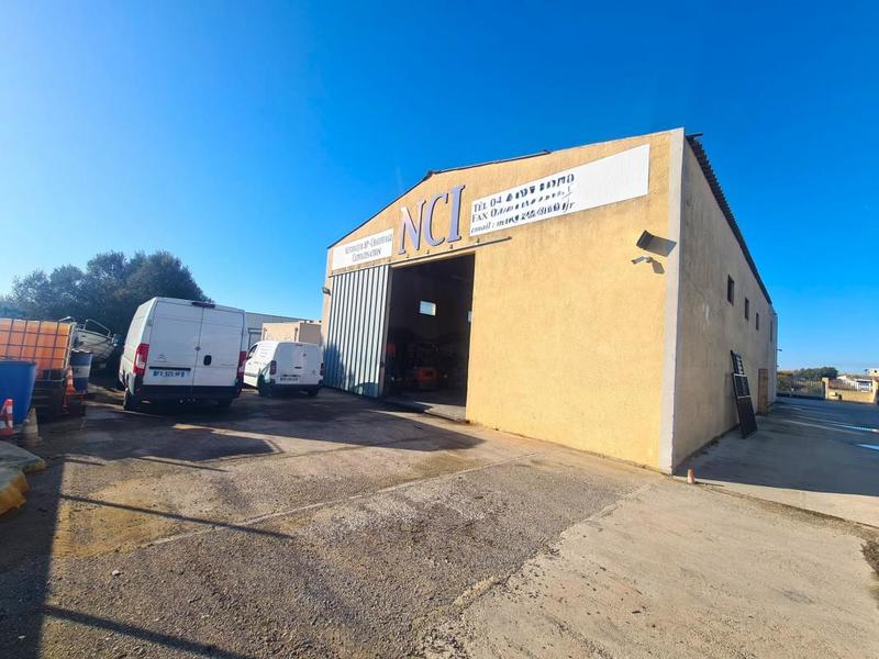 Bureau - 465 m² - 7 pièces