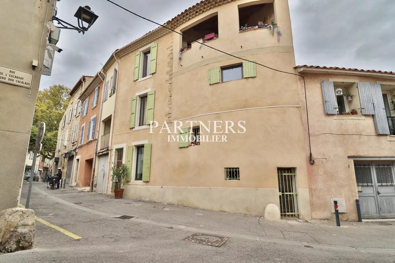 Maison de village - 90 m² - 3 pièces