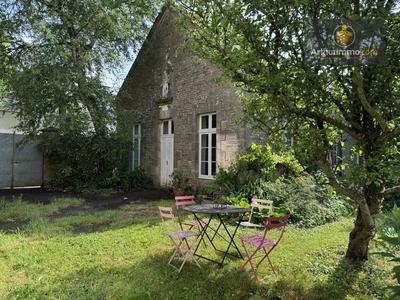 Hôtel particulier - 300 m² - 13 pièces