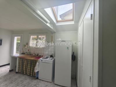 Maison - 96 m² - 5 pièces