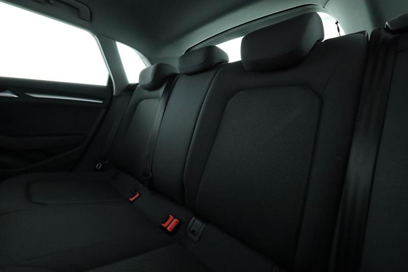 Audi A3 sportback 35 Tfsi Cod s tronic 7 150 ch
