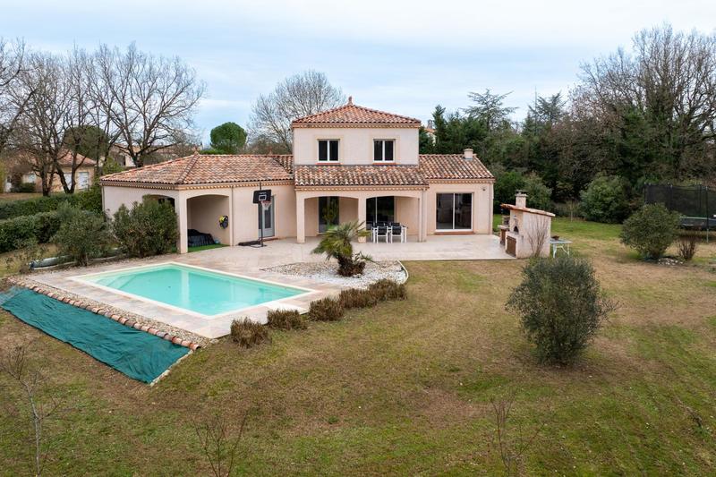 Maison - 134 m² - 5 pièces