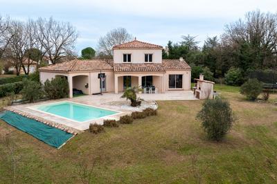 Maison - 134 m² - 5 pièces