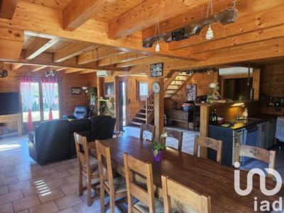 Châlet - 180 m² - 8 pièces