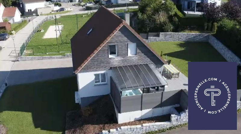 Maison - 117 m² - 5 pièces