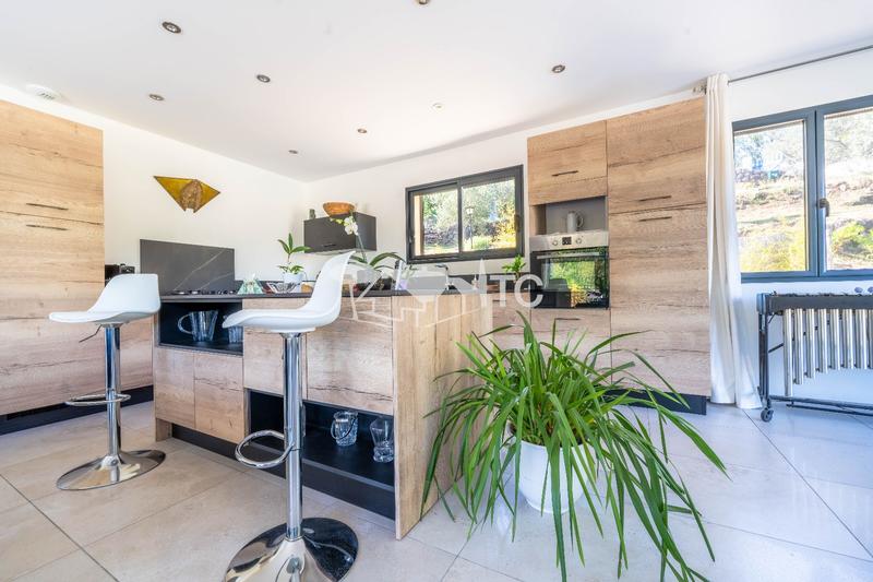 Villa - 132 m² - 5 pièces