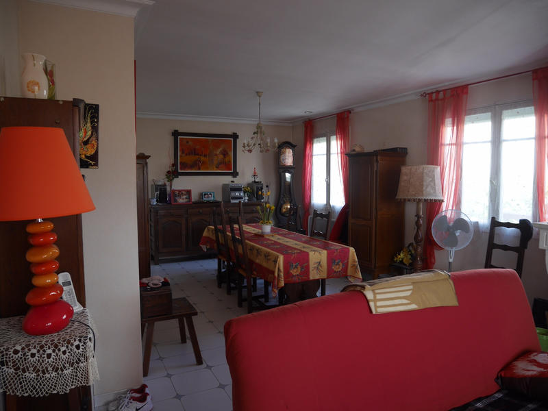 Villa - 121 m² - 5 pièces