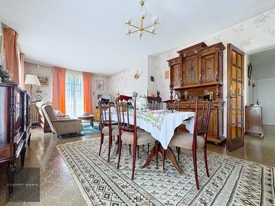 Maison - 135 m² - 5 pièces