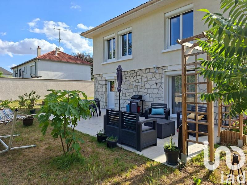 Maison - 105 m² - 4 pièces