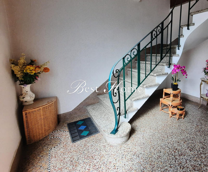 Appartement - 105 m² - 4 pièces