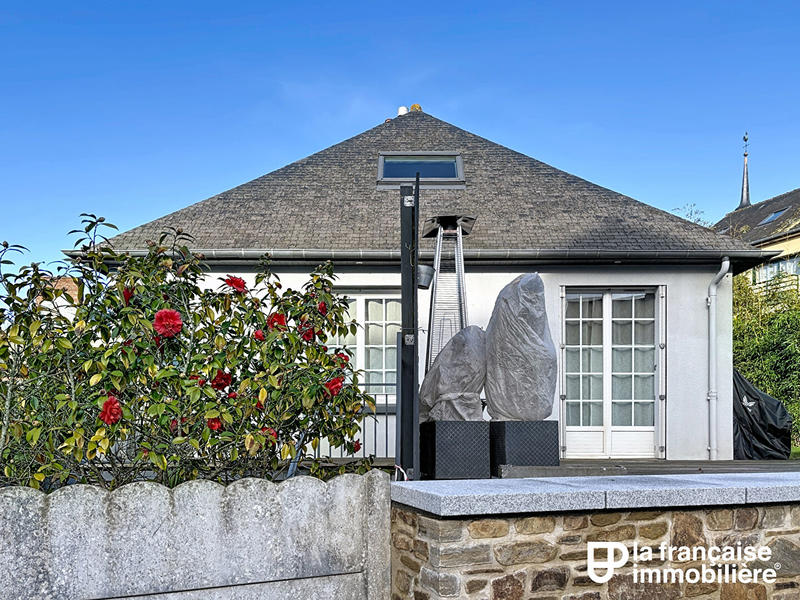 Maison - 90 m² - 5 pièces