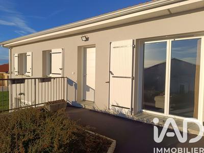 Maison - 80 m² - 4 pièces