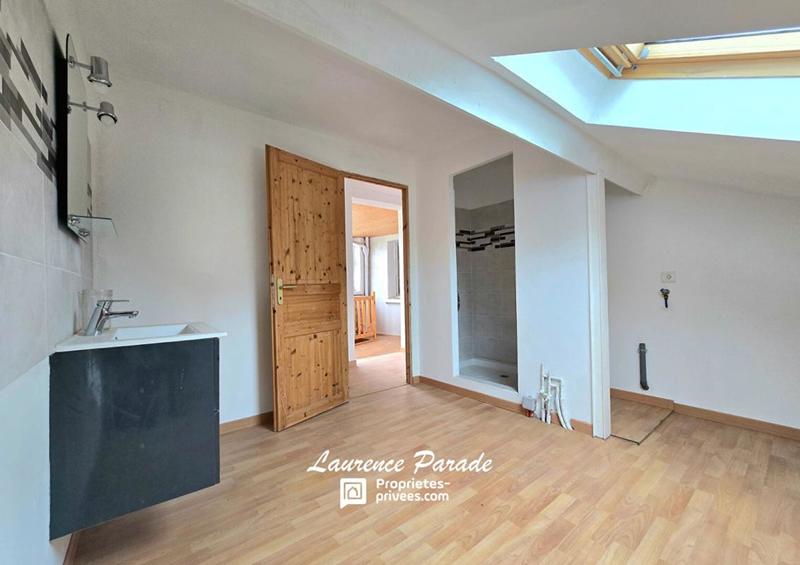 Maison - 165 m² - 6 pièces