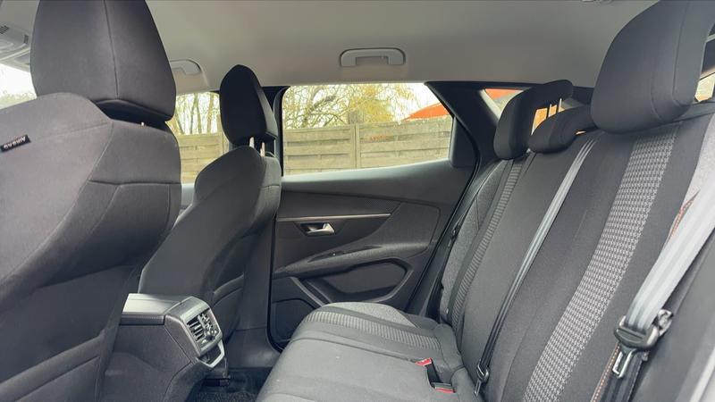 Peugeot 3008 II 1.5 BlueHDi 130 Eat8 Active Business