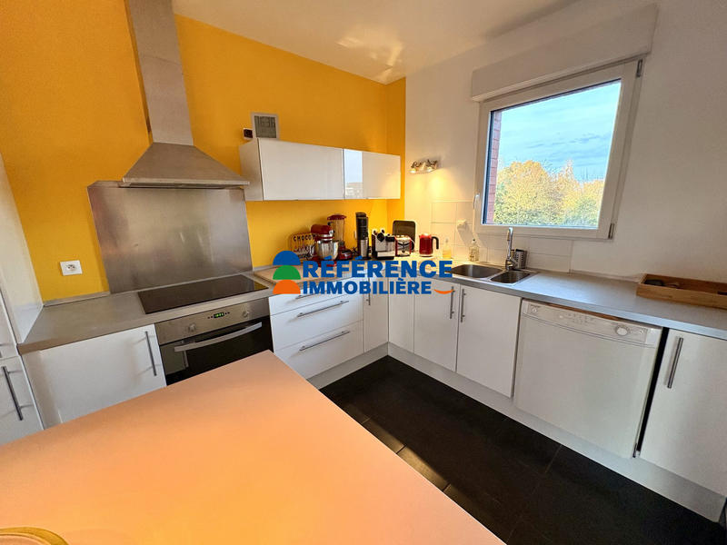 Appartement - 85 m² - 3 pièces