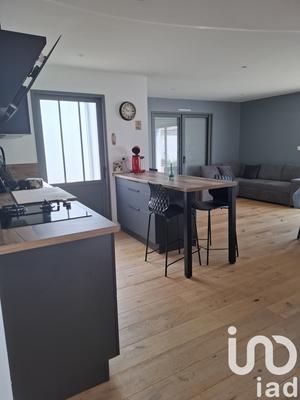 Maison - 85 m² - 4 pièces