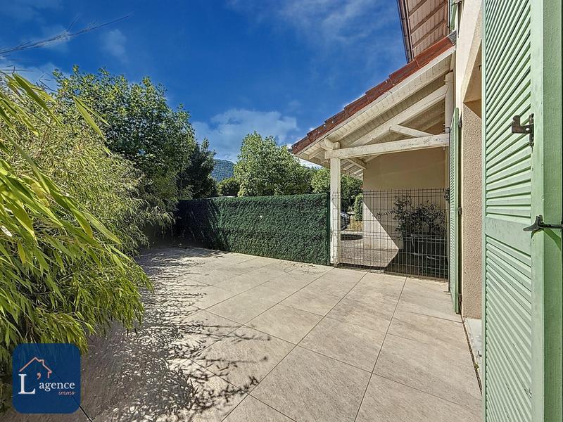 Maison - 102 m² - 5 pièces