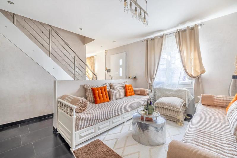 Maison - 117 m² - 7 pièces