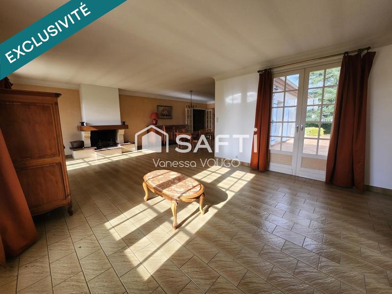 Maison - 170 m² - 9 pièces