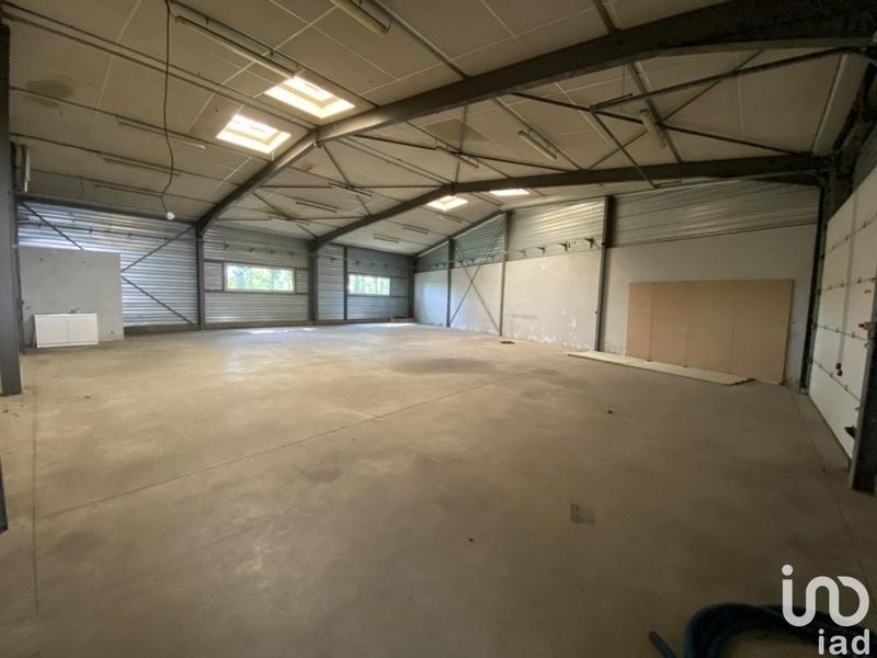 Local commercial - 240 m²