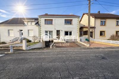 Maison - 148 m² - 7 pièces