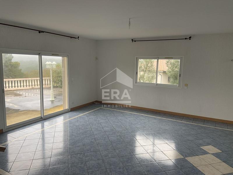 Villa - 204 m² - 5 pièces