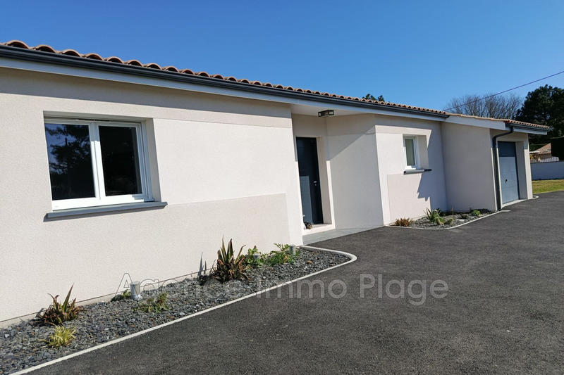 Maison - 94 m² - 4 pièces