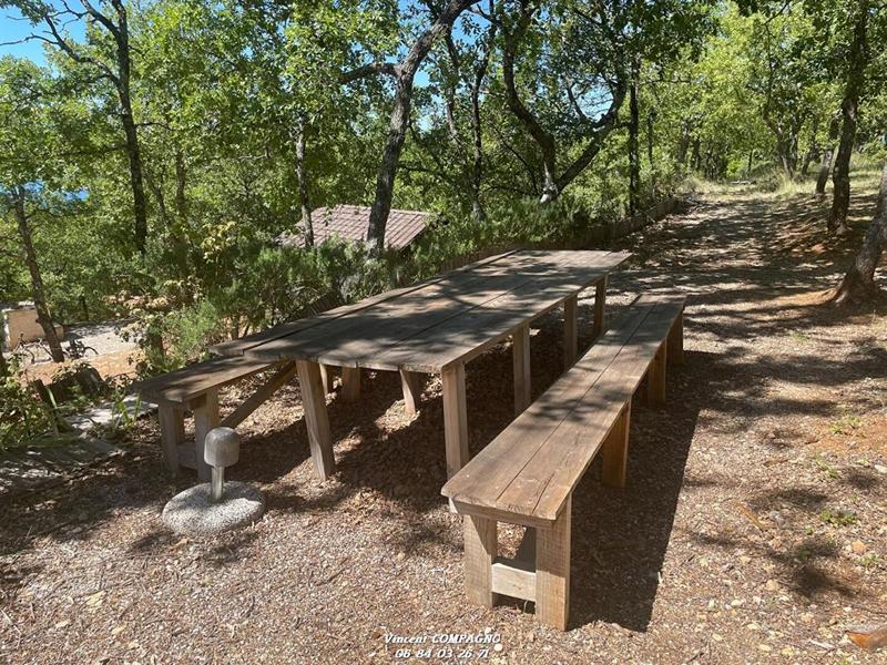 Maison - 210 m² - 10 pièces